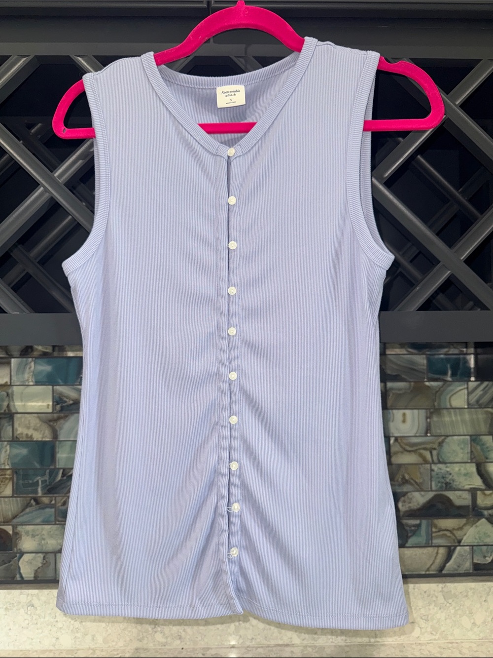 Sleeveless Button-Front Ribbed Tank Top - Light Blue - Abercrombie & Fitch